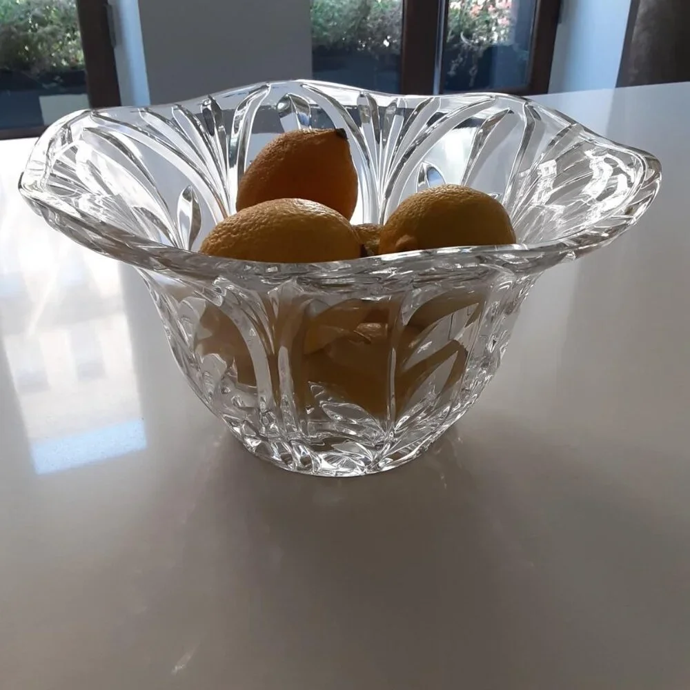 N/A crystal bowl